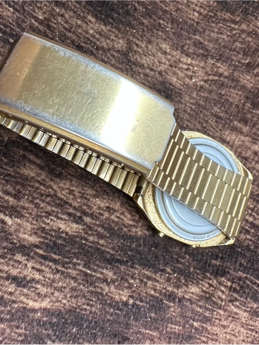 Vintage Timex Gold-Tone Digital Quartz Watch with Bracelet